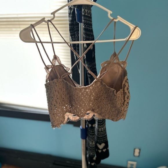 Zenana crop top - Picture 1 of 3
